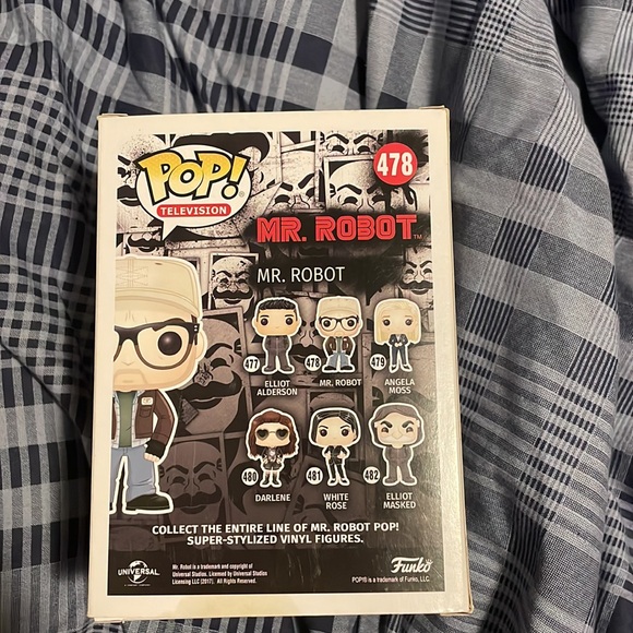 MR. ROBOT pop - Picture 2 of 2